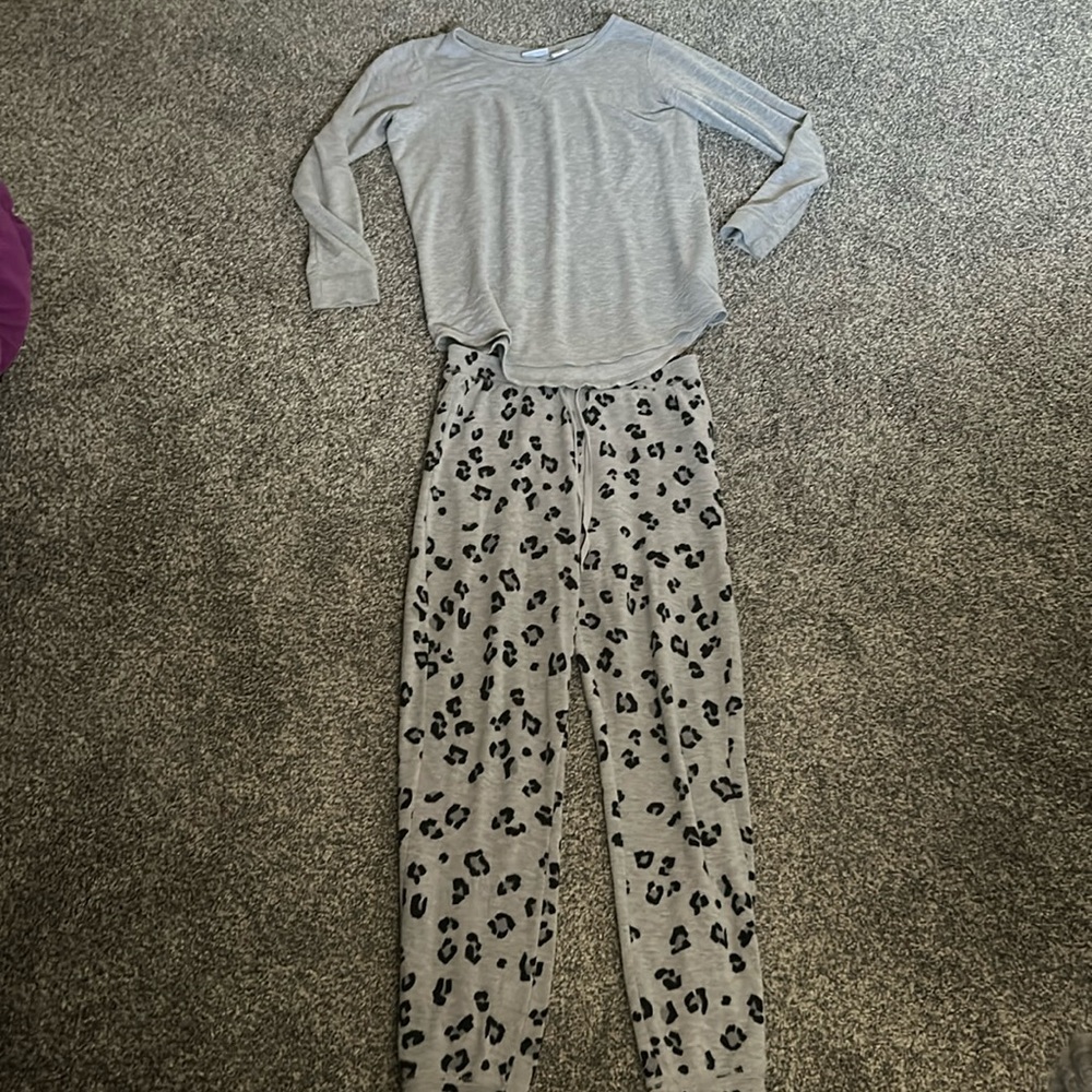 Tabitha Webb pj set